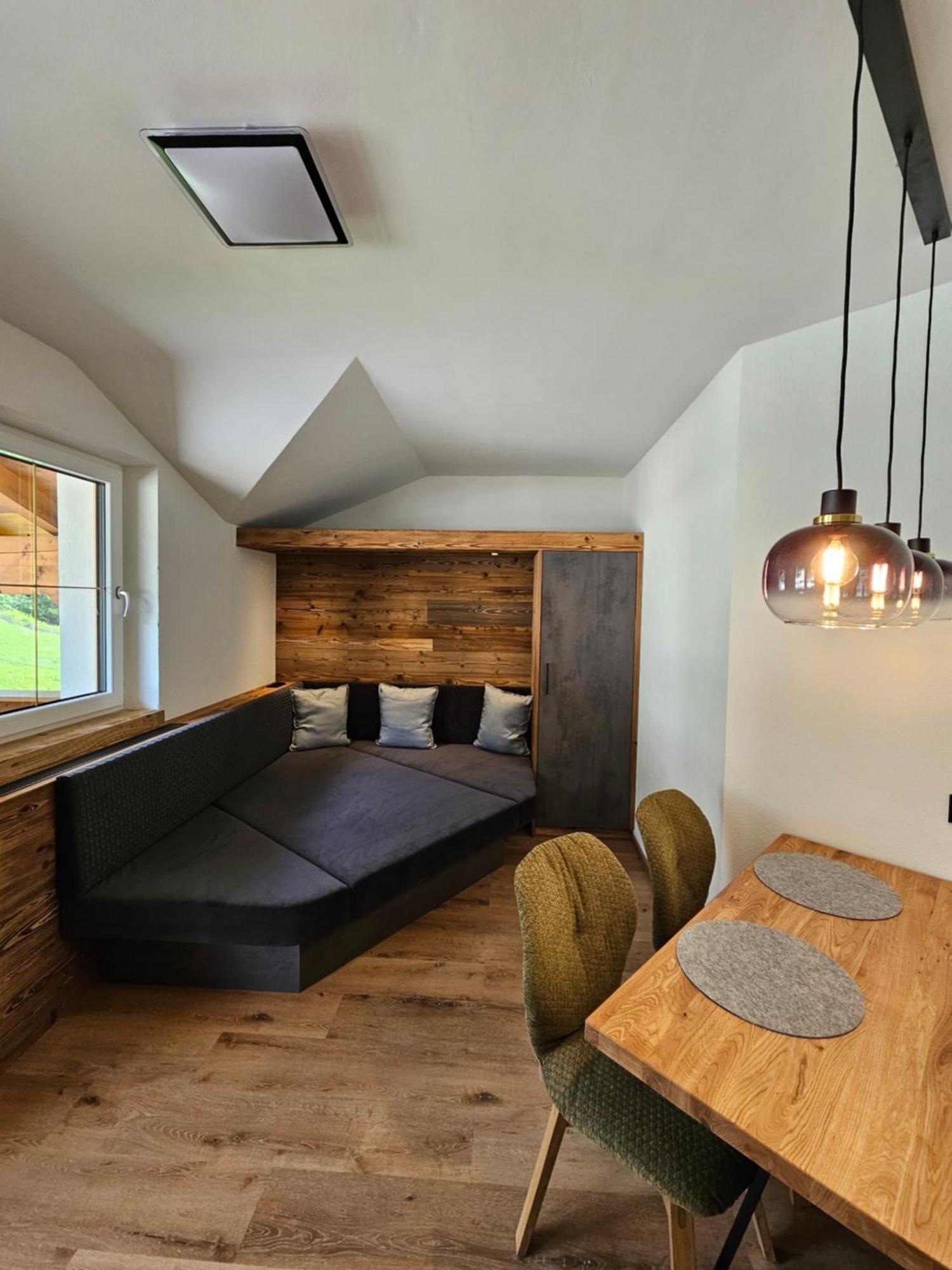 Roasthof Apartments Neustift im Stubaital Esterno foto